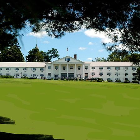 The Maine Inn At Poland Spring Resort Exterior photo